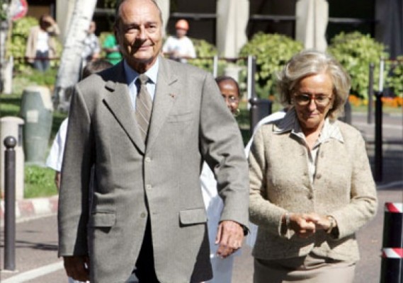 شيراك يقضي عطلته في إقامة ملكية في أكادير