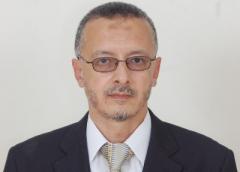 المؤسسة الملكية في غنى عن نصائح إلياس العماري