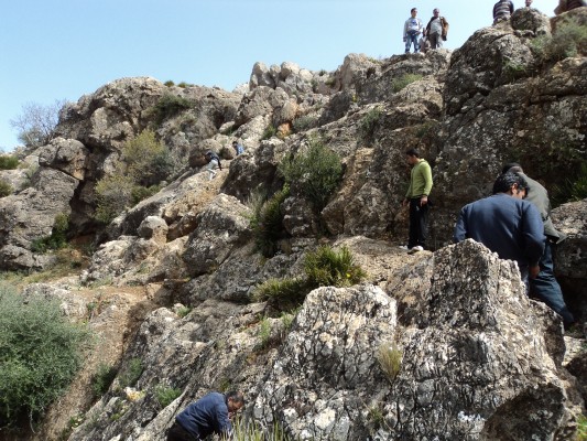 تازة:من مكان سقوط نبيل الزوهري الصحافة المحلية و هيئات حقوقية تستمع لشهادات من كانوا معه