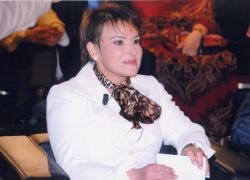 حكيمة الحيطي، الوزيرة المغربية التي زارت إسرائيل