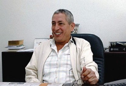 بعد دعوى مولاي هشام ضده، خيرات يحرص على حضور الجلسات بربطة العنق لأن المدعي أمير.