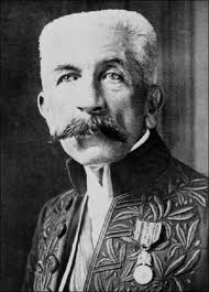 رسائل ليوطي تؤكد بوضوح وحدة التراب المغربي من صحرائه إلى أواسطه وشماله