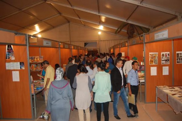 جرسيف : ثالث أيام معرض الكتاب إقبال متزايد .. وبرنامج حافل .