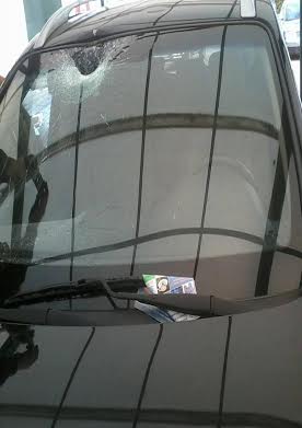 الأمين العام للاتحاد المغربي للشغل يتعرض لهجوم كاد يؤدي بحياته و رفيقة له