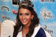 سارة شفق ملكة جمال فنلندا تنفي تصريحات مسيئة للمغرب