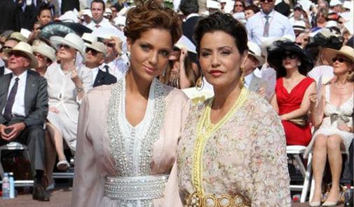 صاحب الجلالة يترأس حفل عقد قران الشريفة للا سكينة