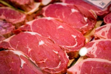 اضرار الاكثار من أكل لحم الخروف