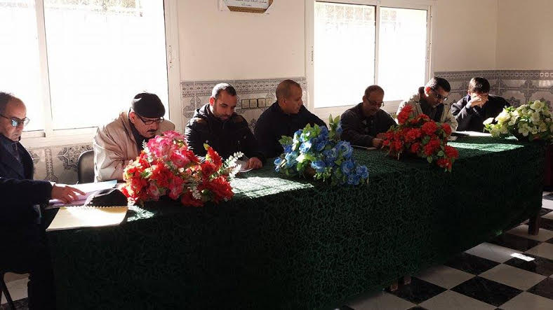 رئيس جماعة الصباب في لقاء تشاوري لوضع برنامج عمل الجماعة بشكل تشاركي