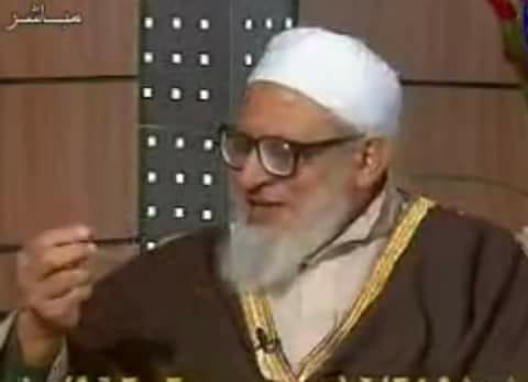 الدكتور إسلام عمارة ينعي أستاذه الدكتور فتحي جمعة