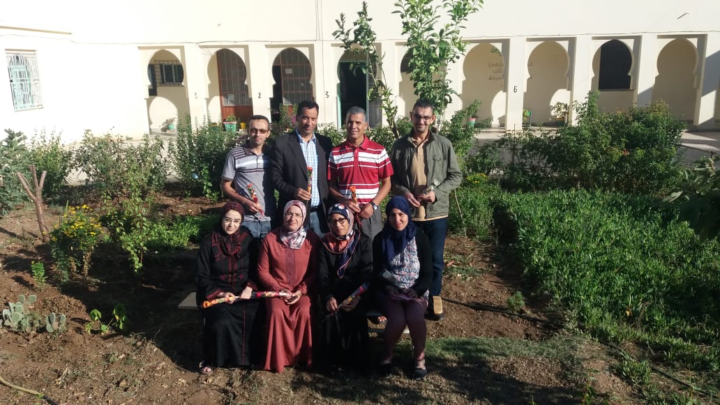 تازة: مدرسة عباس المسعدي تحتفل باليوم العالمي للمدرس