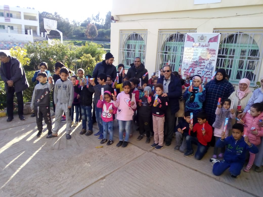 تازة: جمعية البر لكفالة اليتيم تنظم قافلة طبية متنوعة بمدرسة عباس لمساعدي